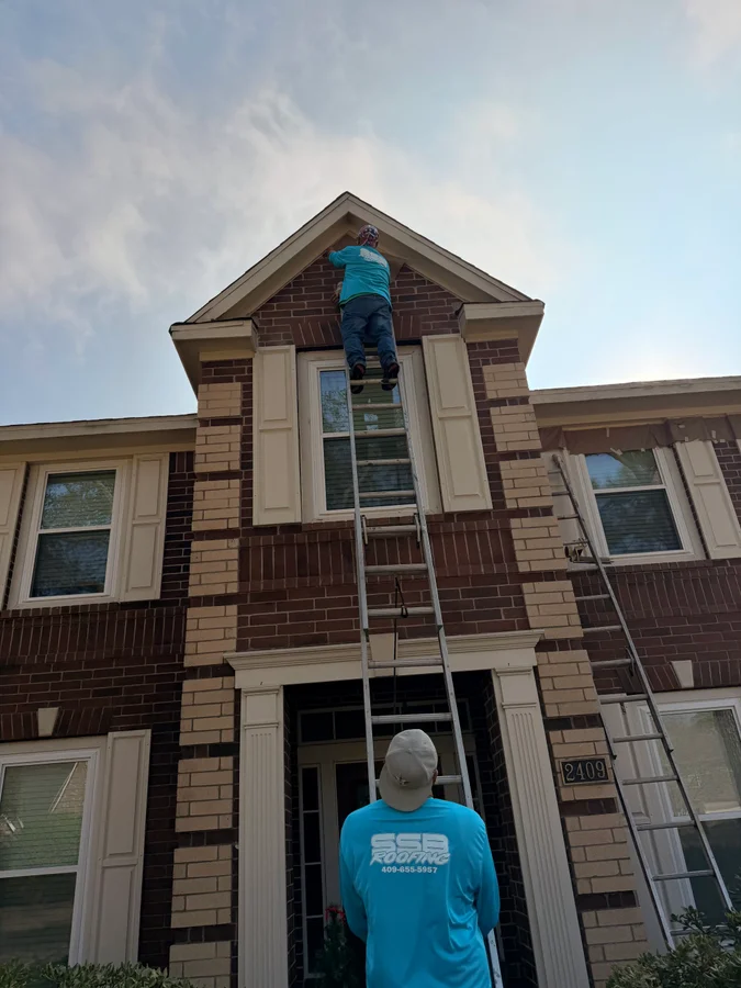 Extruded Ridge SSB Roofing | Premium Roofing Solutions